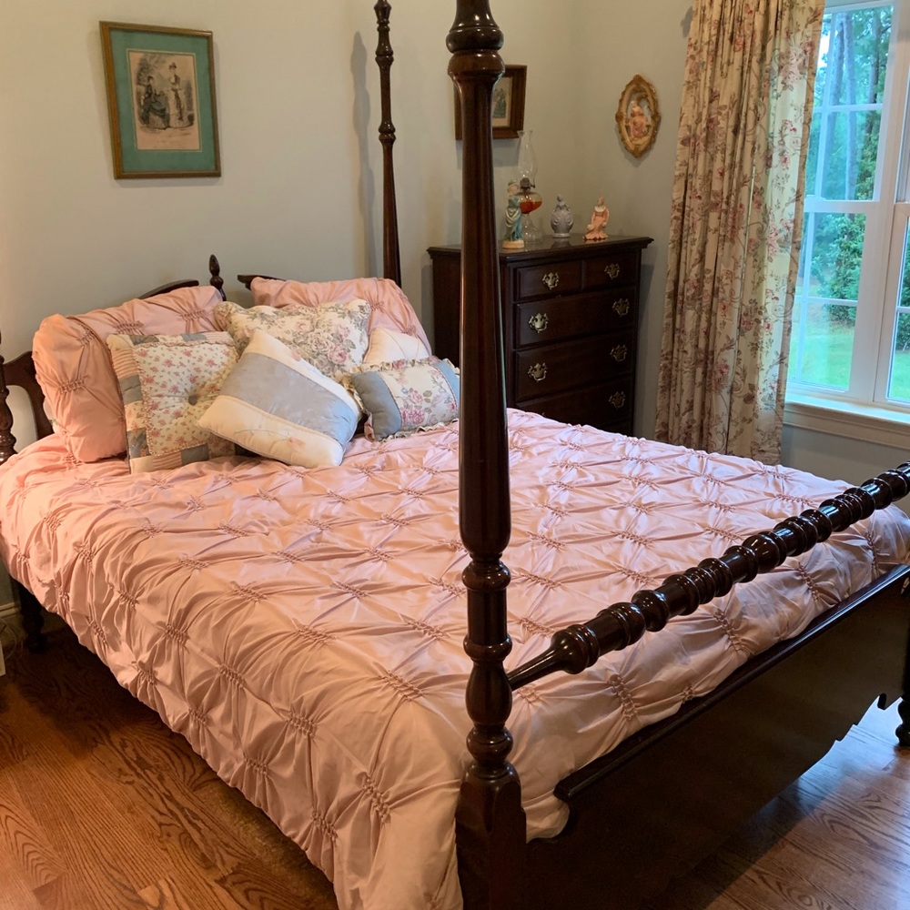 King Comforter Set - Picture 3 of 8